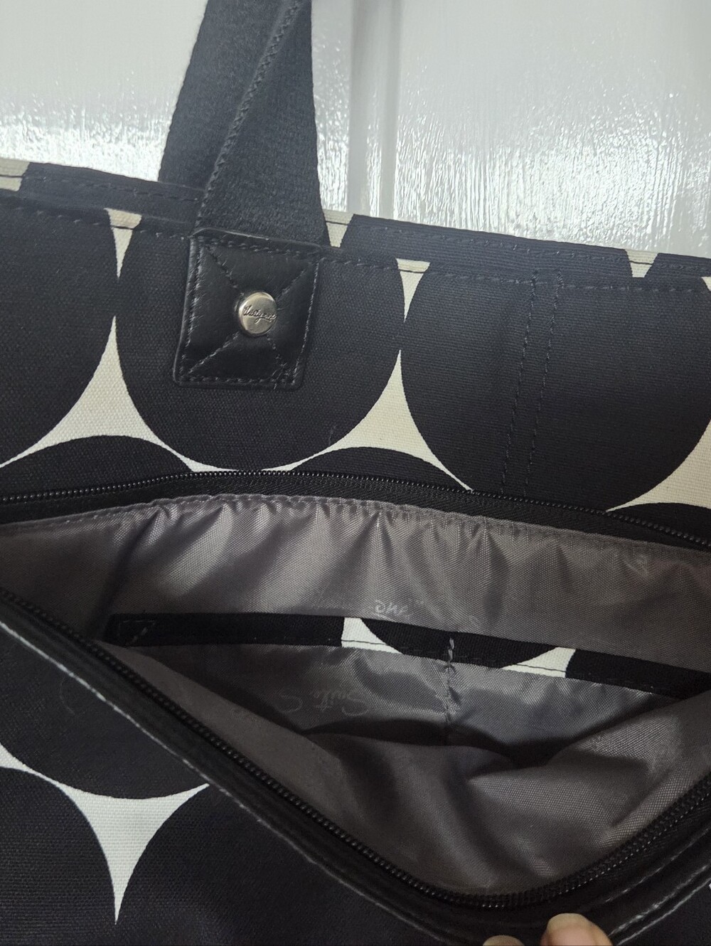 Thirty one Black & White Polka Dot Laptop Bag - Stylish Everyday Carry - Picture 9 of 16